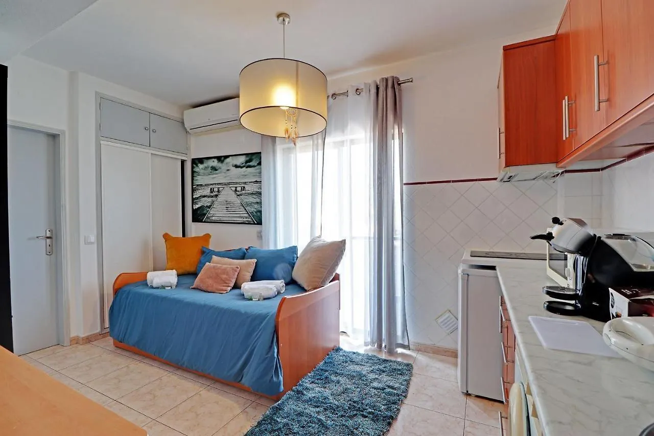 Apartament Faro Airport Flats By Homing