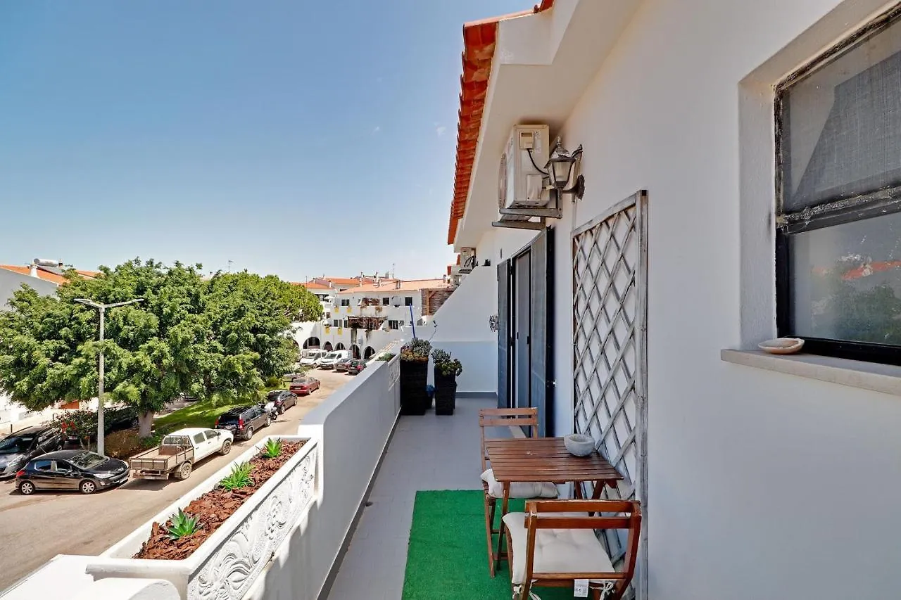 Apartament Faro Airport Flats By Homing