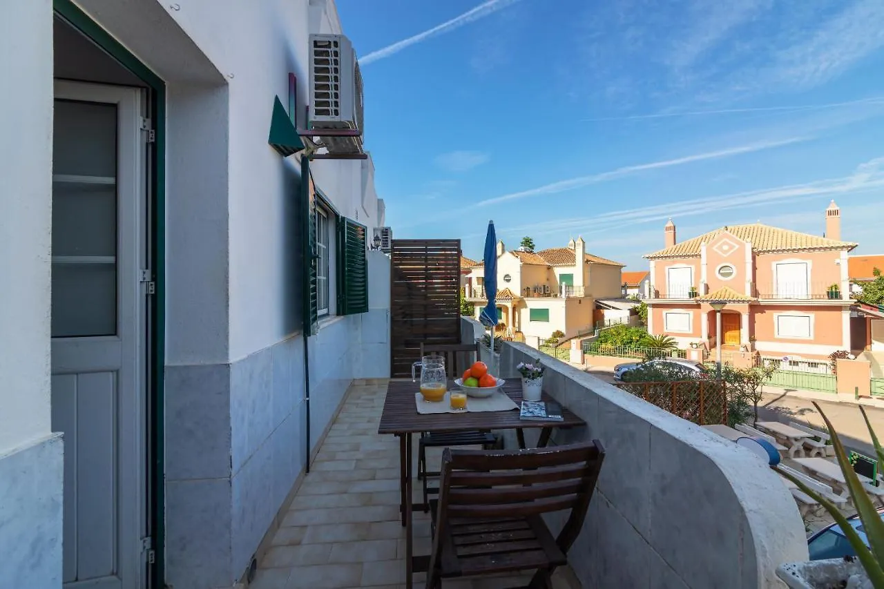 Faro Airport Flats By Homing Apartment