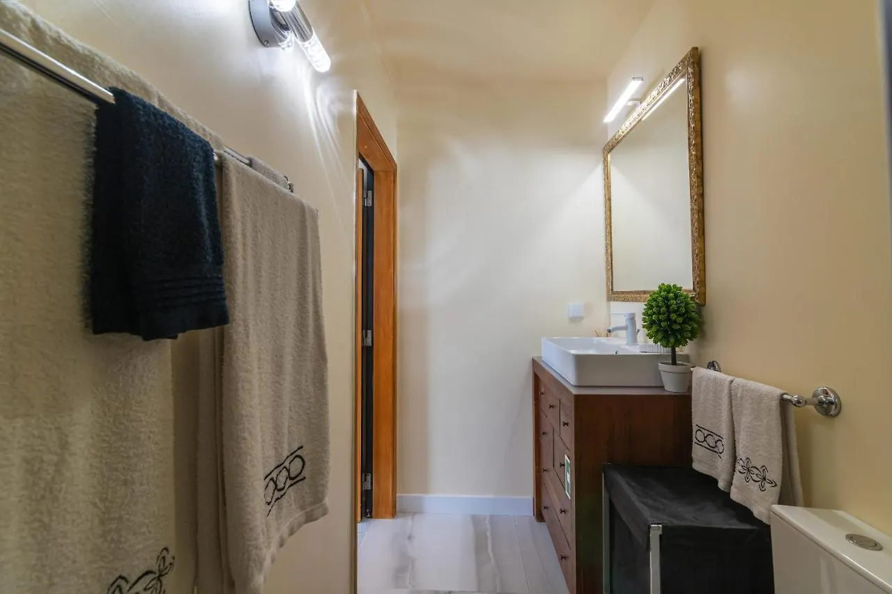 Faro Airport Flats By Homing Apartment