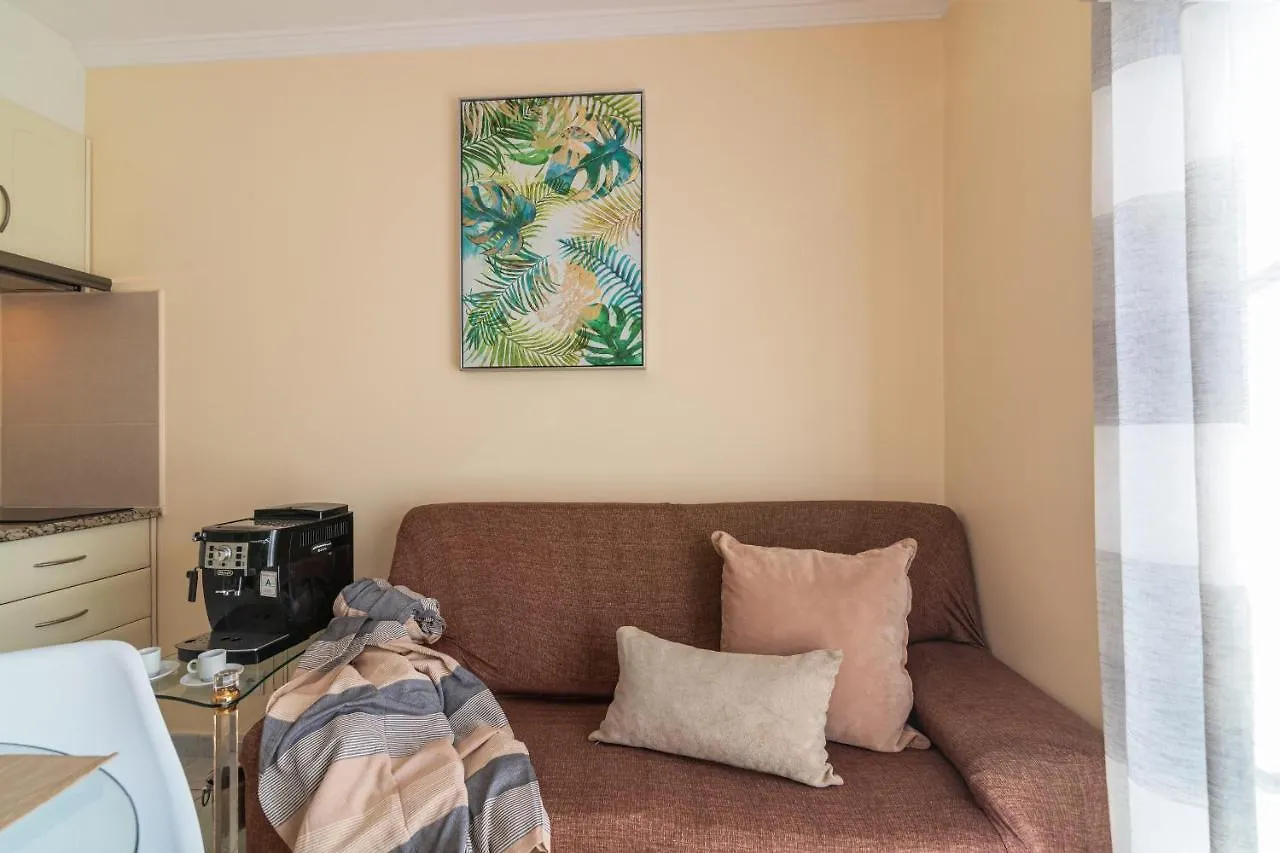 Faro Airport Flats By Homing Apartment
