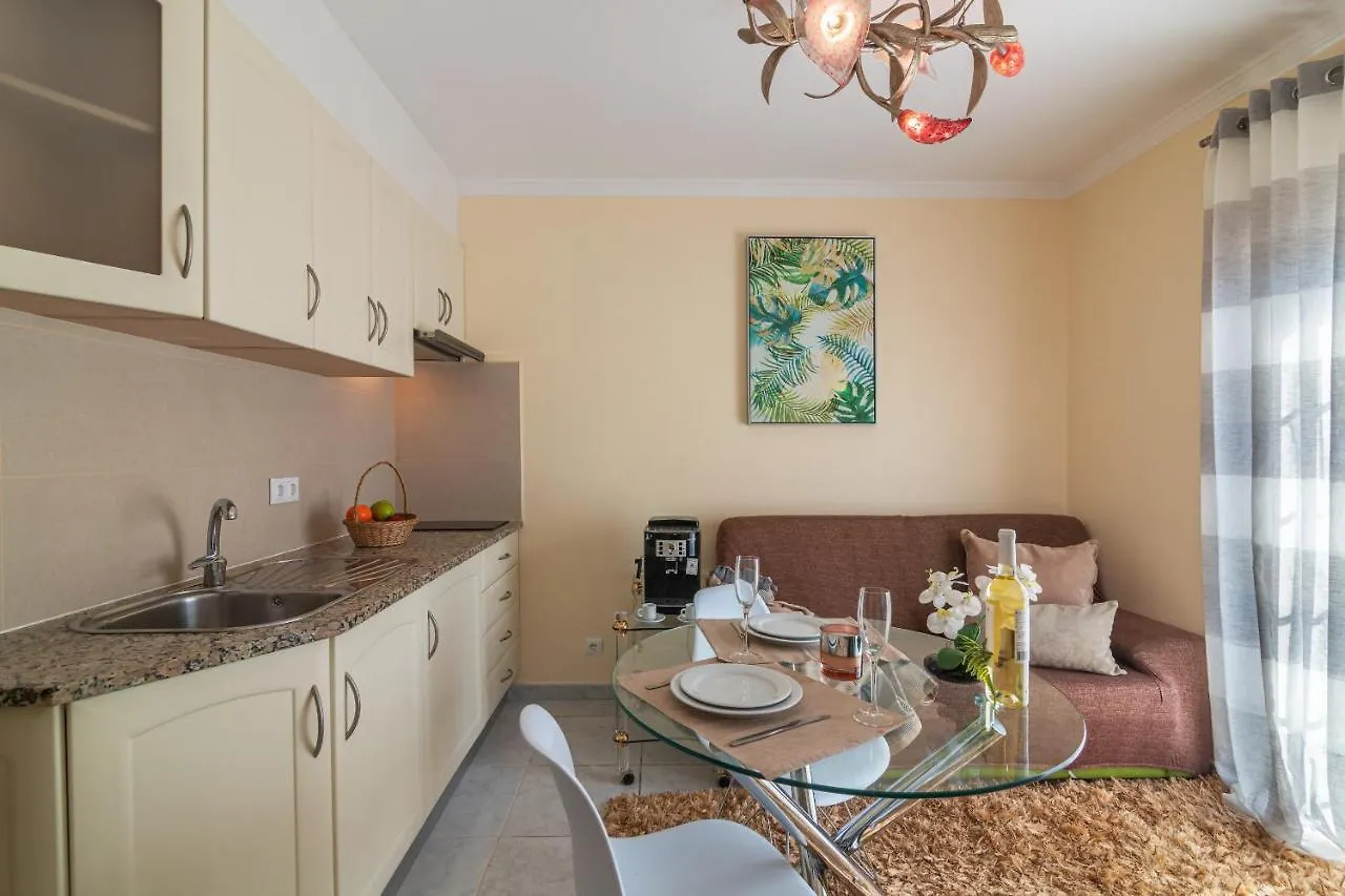 Faro Airport Flats By Homing Apartment