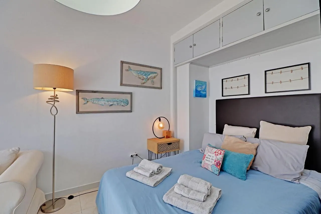 Faro Airport Flats By Homing Apartment